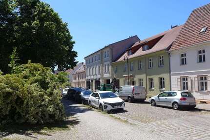 Wohnung Altlandsberg - 3 Zimmer, 100 m&sup2;, 1.300&euro; | Angebot:26570428