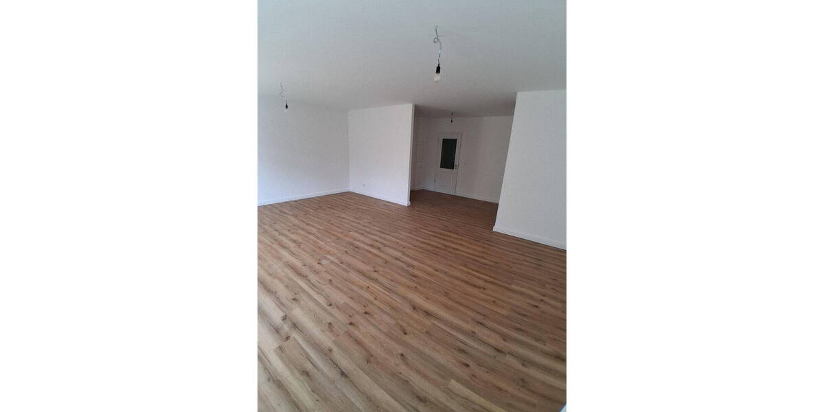 Etagenwohnung Berlin Wannsee - 3 Zimmer, 112 m&sup2;, 2.085&euro; | Angebot:26377054