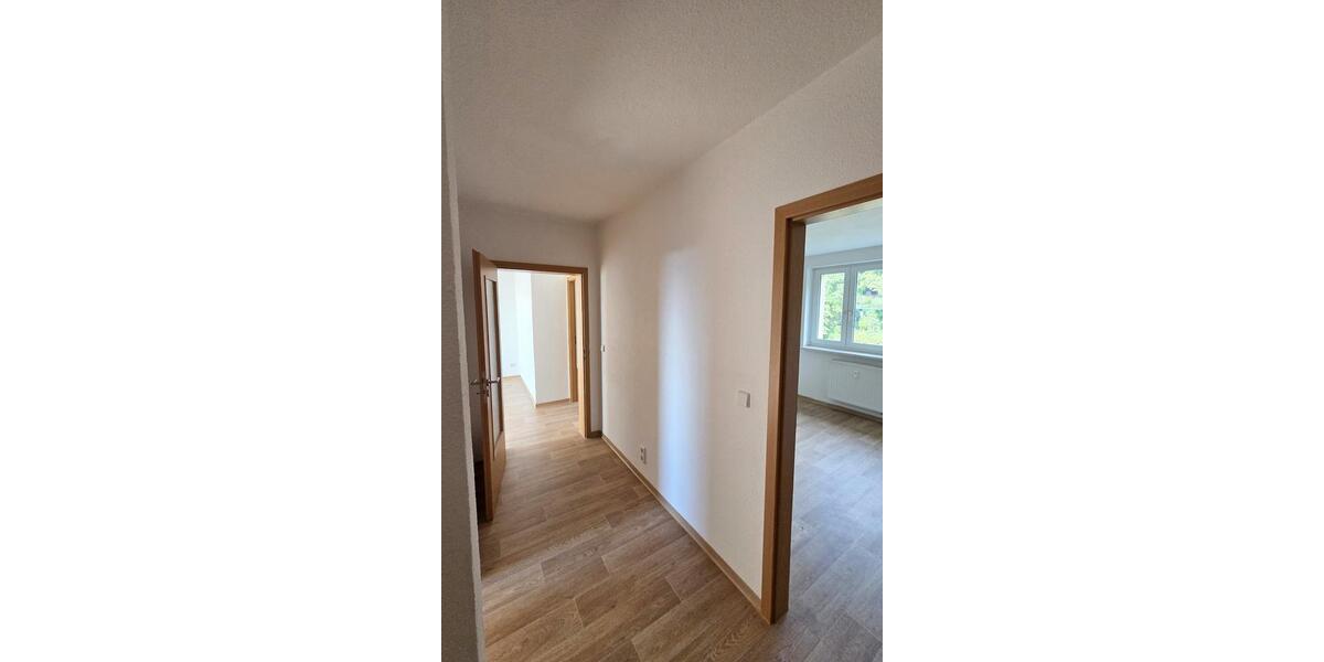 Etagenwohnung Hohenstein-Ernstthal Ernstthal - 5 Zimmer, 110 m&sup2;, 731&euro; | Angebot:25298527