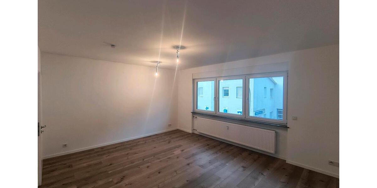Etagenwohnung Blieskastel - 2 Zimmer, 75 m&sup2;, 600&euro; | Angebot:24867545