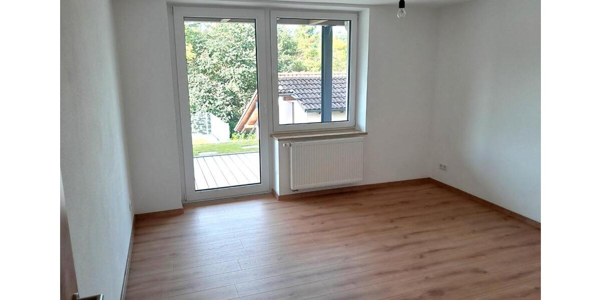 Erdgeschoßwohnung Titting - 3 Zimmer, 103 m&sup2;, 1.050&euro; | Angebot:26023194