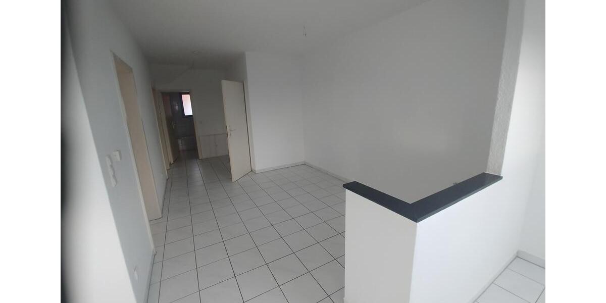 Etagenwohnung Sonneberg - 3 Zimmer, 57 m&sup2;, 545&euro; | Angebot:25918083