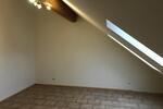 Sofort Einziehen! Modernes Wohnen im Grünen: 4-Zimmerwohnung mit Balkon in Oberneuching