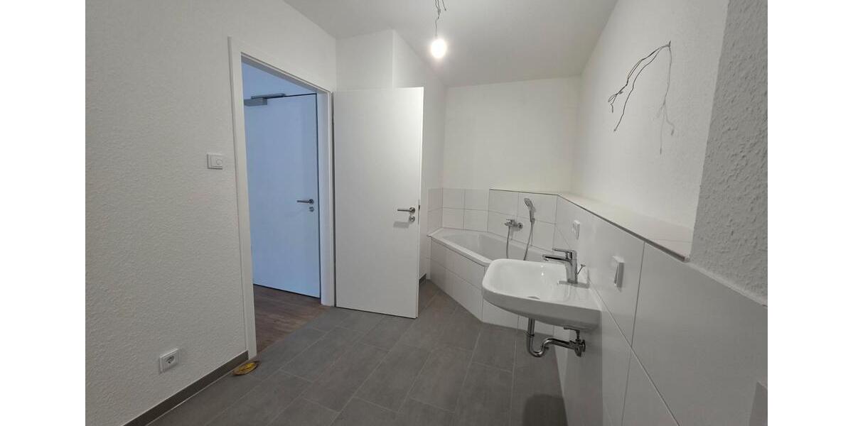 Etagenwohnung Nienburg (Weser) - 4 Zimmer, 136 m&sup2;, 1.680&euro; | Angebot:26236424
