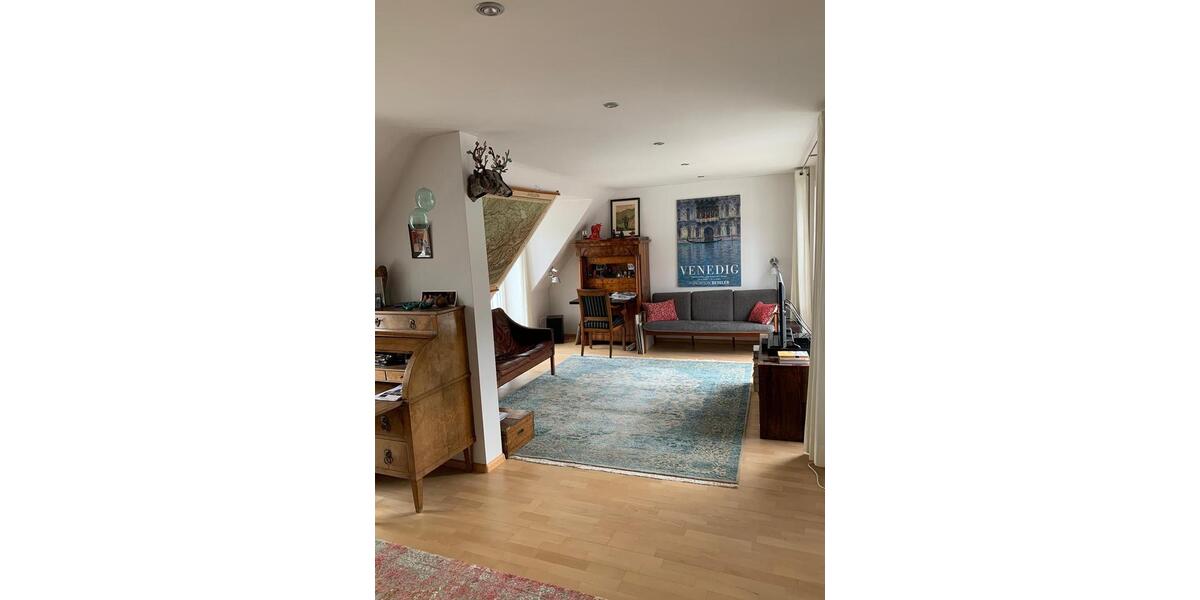 Etagenwohnung Breisach am Rhein - 6 Zimmer, 207 m&sup2;, 1.950&euro; | Angebot:26699162