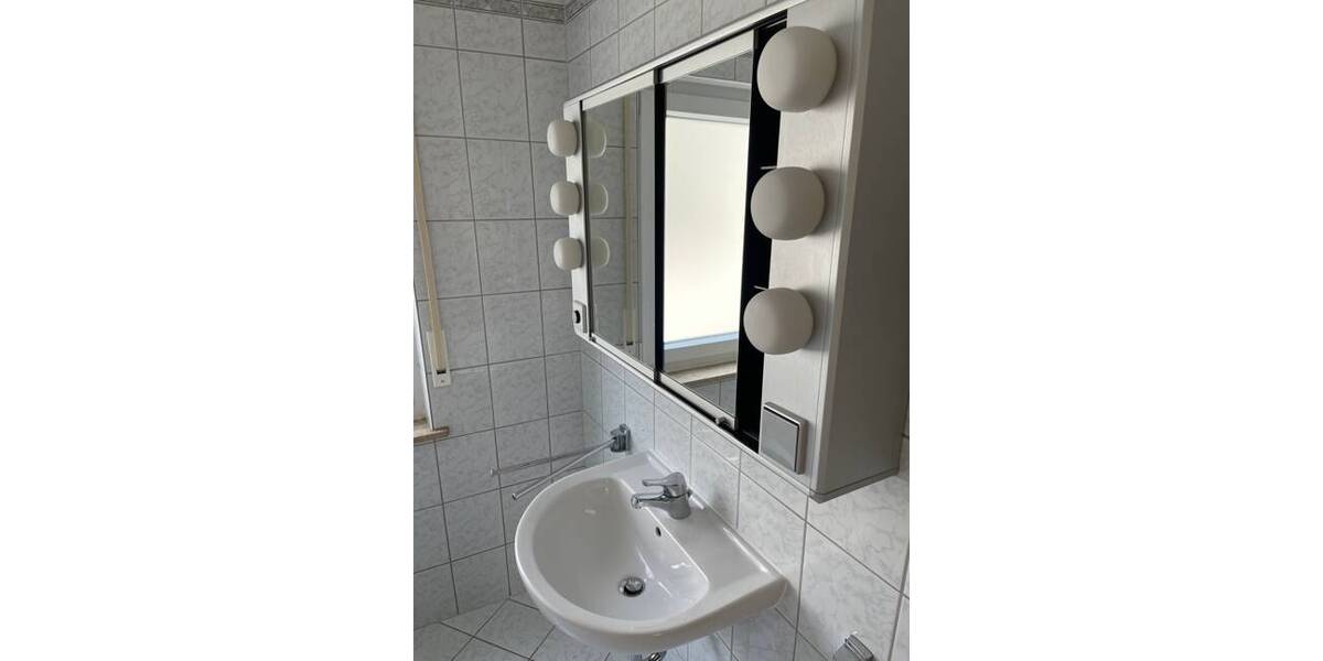 Etagenwohnung Erlangen / Eltersdorf Eltersdorf - 3 Zimmer, 73 m&sup2;, 1.075&euro; | Angebot:26161385