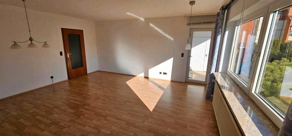 Erdgeschoßwohnung Wolfenbüttel - 3 Zimmer, 82 m&sup2;, 700&euro; | Angebot:26342177