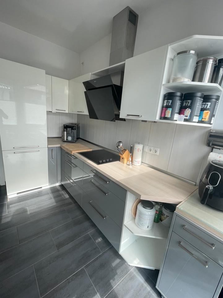 Schöne 2 Zimmer-Wohnung ab dem 01.11. zu vermieten