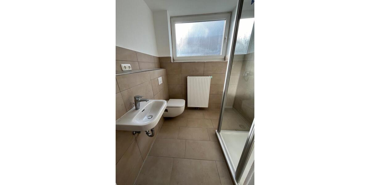 Einfamilienhaus Nienburg (Weser) - 7 Zimmer, 180 m&sup2;, 1.600&euro; | Angebot:26665675