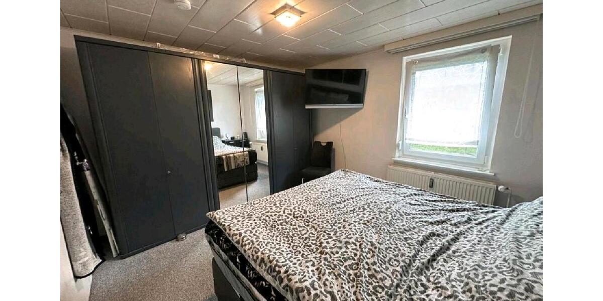 Hochparterre Melsungen - 5 Zimmer, 131 m&sup2;, 1.375&euro; | Angebot:26652217