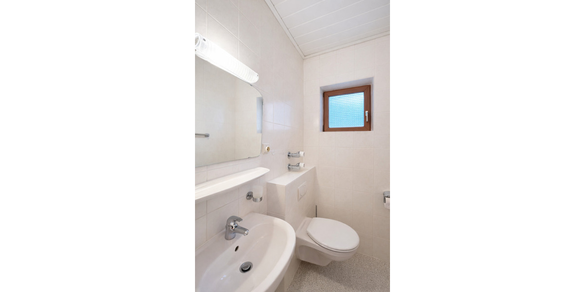 Etagenwohnung Bad Orb - 2 Zimmer, 64 m&sup2;, 700&euro; | Angebot:25750638