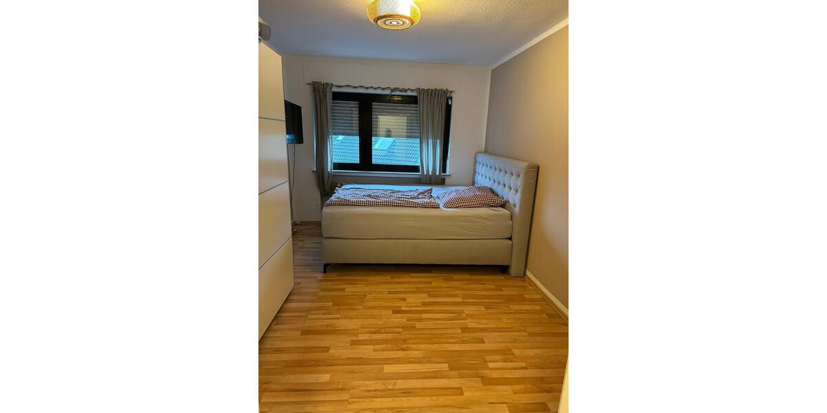 Etagenwohnung Idstein - 3 Zimmer, 93 m&sup2;, 770&euro; | Angebot:26461831