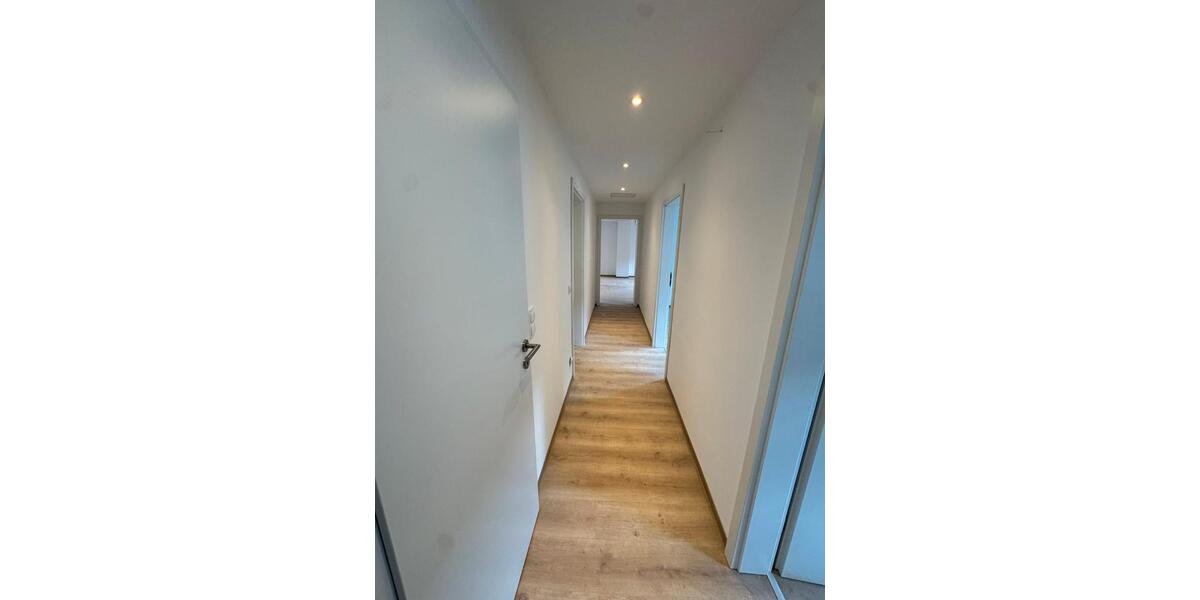 Dachgeschoßwohnung Kalkar - 3 Zimmer, 61 m&sup2;, 675&euro; | Angebot:26492812