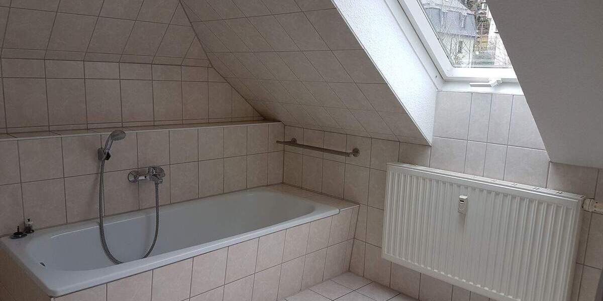 Etagenwohnung Gornsdorf - 2 Zimmer, 60 m&sup2;, 350&euro; | Angebot:23433588