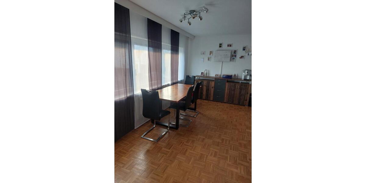 Hochparterre Herborn - 2 Zimmer, 75 m&sup2;, 580&euro; | Angebot:26002240