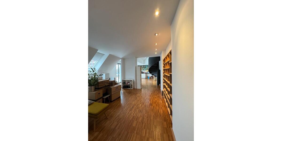 Maisonettenwohnung Hannover - 5 Zimmer, 196 m&sup2;, 2.470&euro; | Angebot:25148036