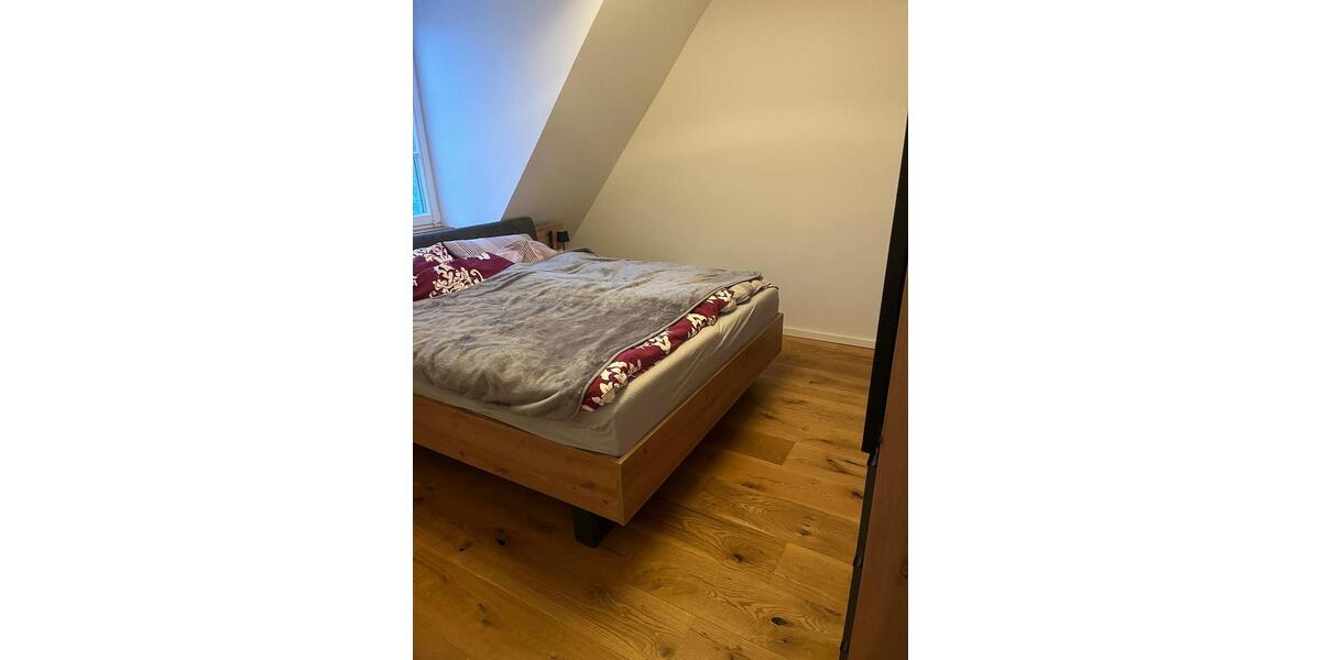 Dachgeschoßwohnung Ennigerloh - 2 Zimmer, 78 m&sup2;, 780&euro; | Angebot:24429695