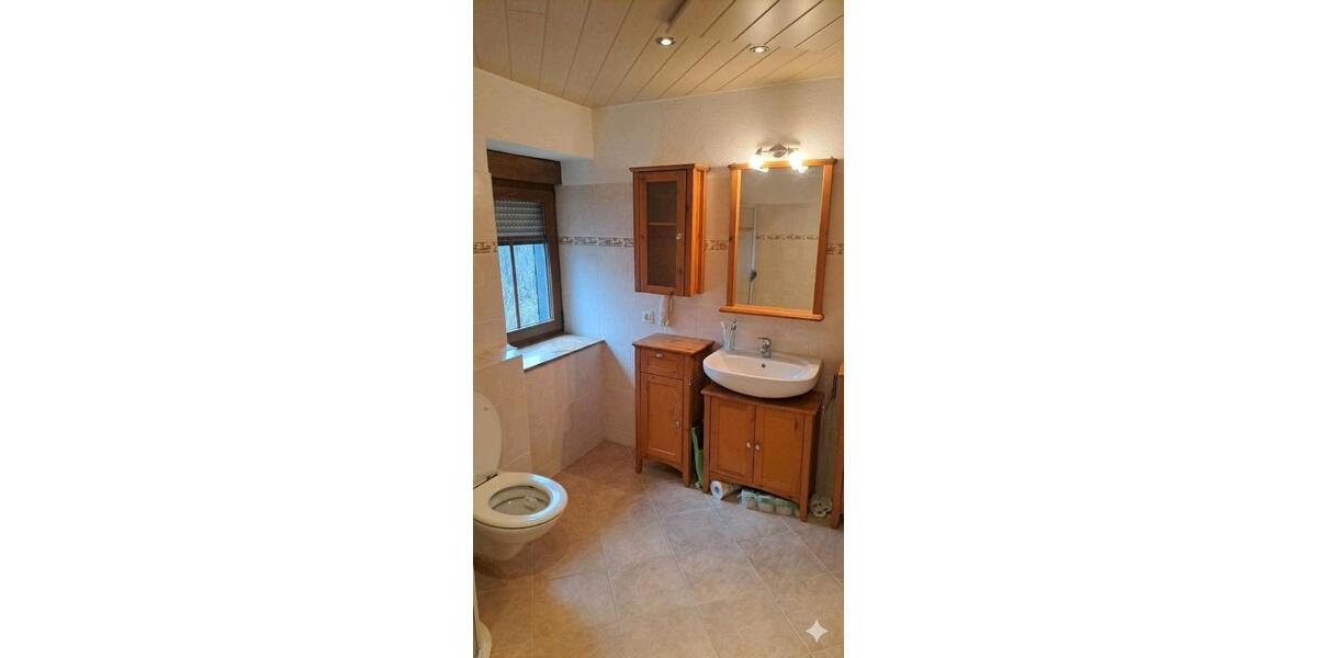 Etagenwohnung Lößnitz - 3 Zimmer, 54 m&sup2;, 355&euro; | Angebot:25648413