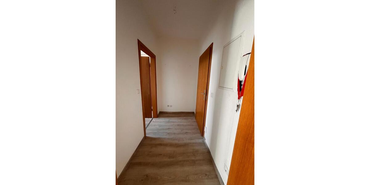 Hochparterre Hildburghausen - 2 Zimmer, 56 m&sup2;, 420&euro; | Angebot:26536953