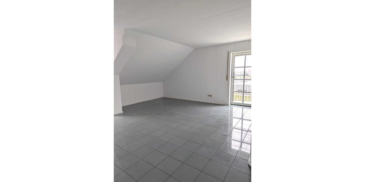 3 ZKB in Hutthurm 110 qm zu vermieten - 900 Euro inkl. NK 3 zimmer