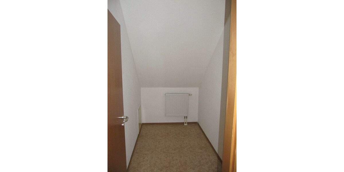 Etagenwohnung Auerbach Richardshöhe - 2 Zimmer, 64 m&sup2;, 360&euro; | Angebot:23956254