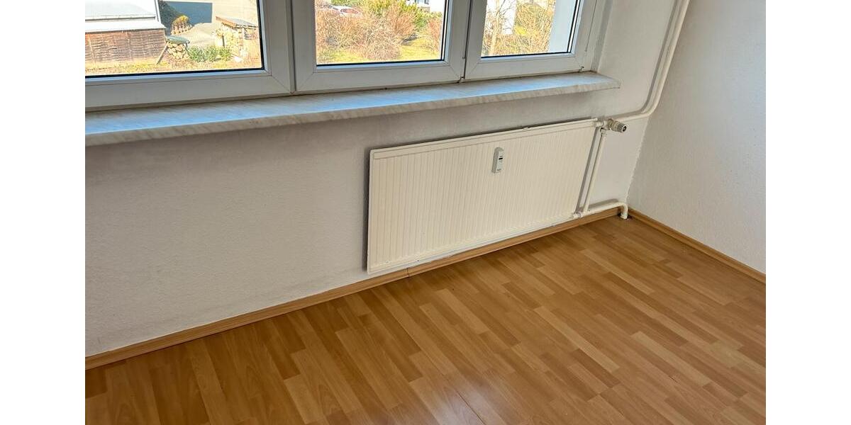 Etagenwohnung Lichtenstein (Sachsen) - 3 Zimmer, 52 m&sup2;, 440&euro; | Angebot:26550804
