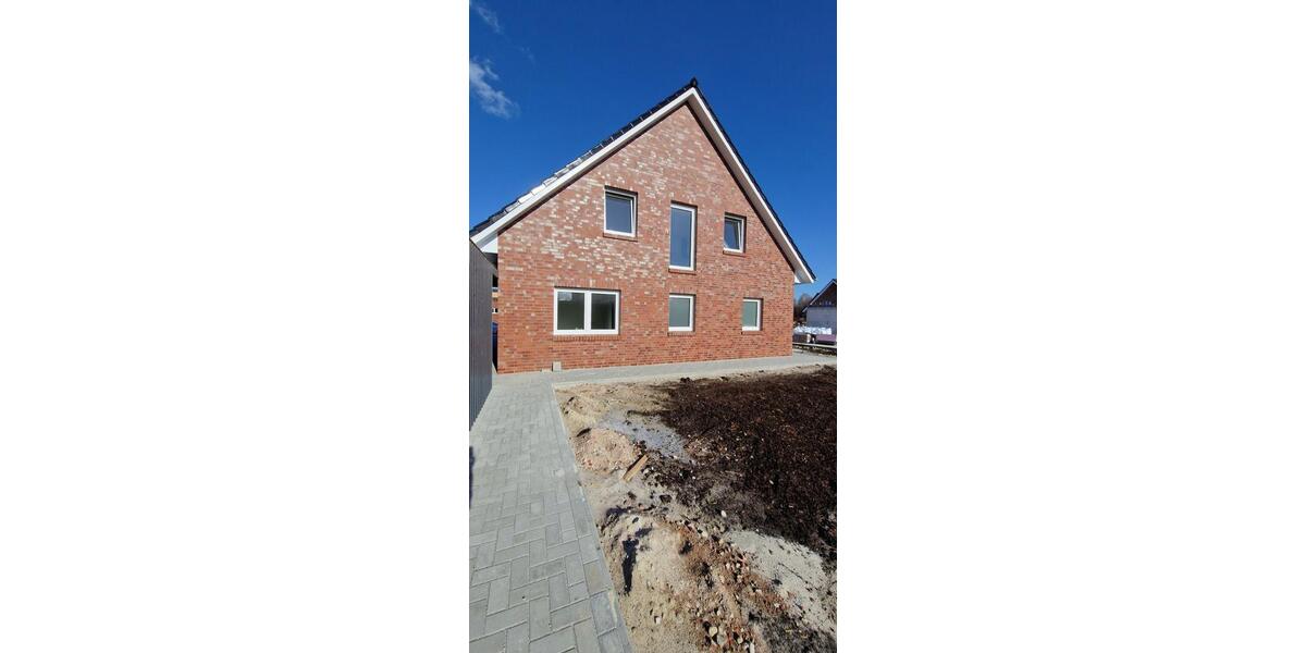 Dachgeschoßwohnung Wiesmoor - 3 Zimmer, 85 m&sup2;, 850&euro; | Angebot:25350575