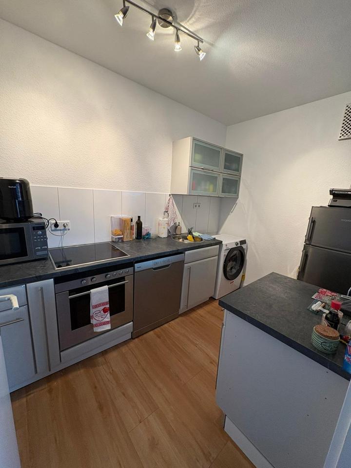 2 Zimmer-Wohnung mit Balkon Südausrichtung zimmer