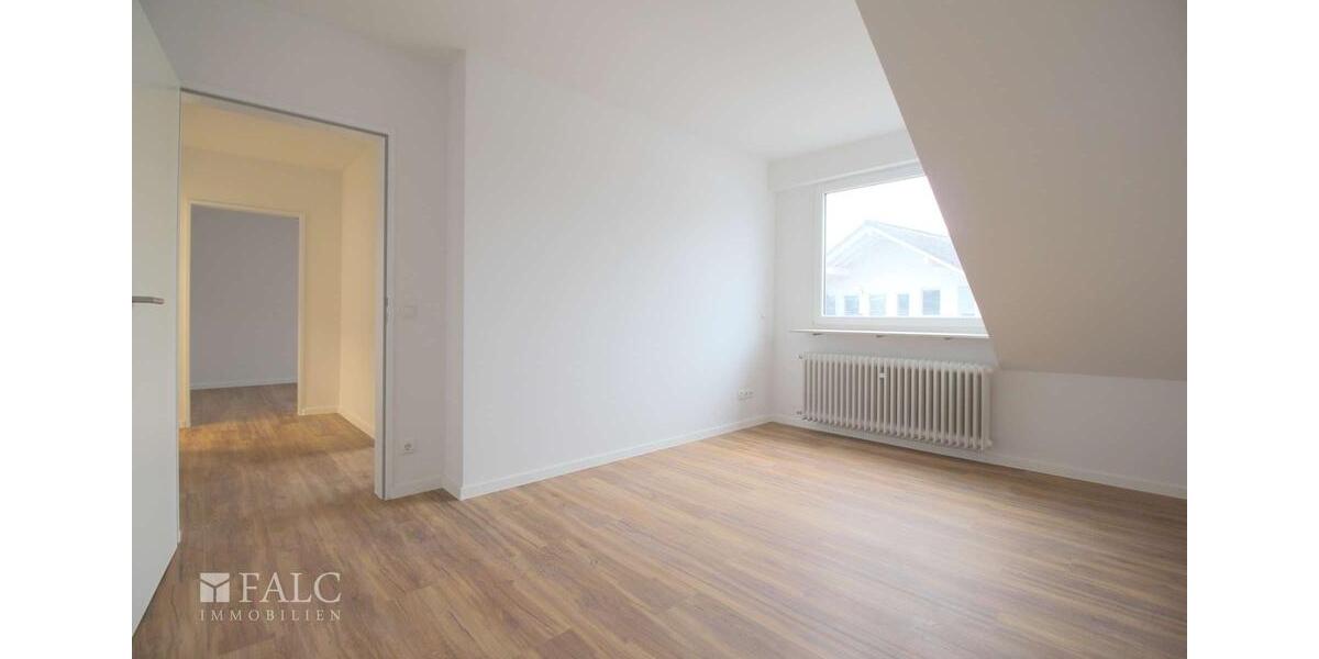 Dachgeschoßwohnung Bendorf - 4 Zimmer, 106 m&sup2;, 1.000&euro; | Angebot:24121680
