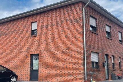Haus Bösel - 4 Zimmer, 107 m&sup2;, 1.150&euro; | Angebot:26057333