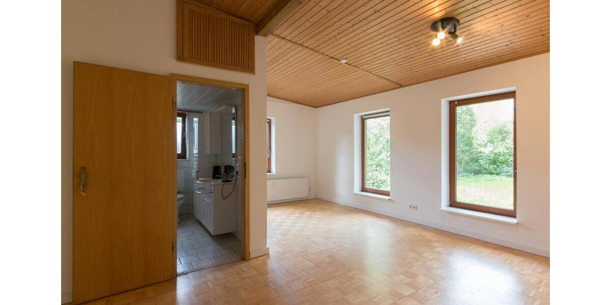 Erdgeschoßwohnung Rabenkirchen-Faulück Faulück - 4 Zimmer, 185 m&sup2;, 990&euro; | Angebot:23396471