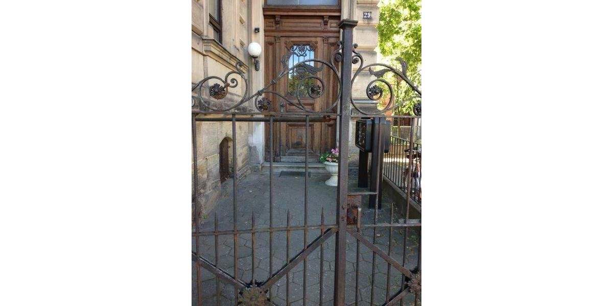 Etagenwohnung Coburg - 6 Zimmer, 170 m&sup2;, 1.290&euro; | Angebot:24556074