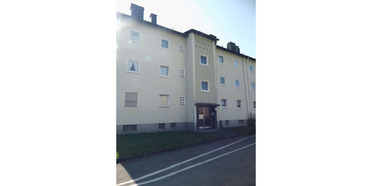Etagenwohnung Solingen Mitte - 2 Zimmer, 61 m&sup2;, 628&euro; | Angebot:26448475