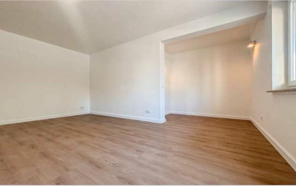 Etagenwohnung Solingen Central - 1 Zimmer, 44 m&sup2;, 506&euro; | Angebot:26605431