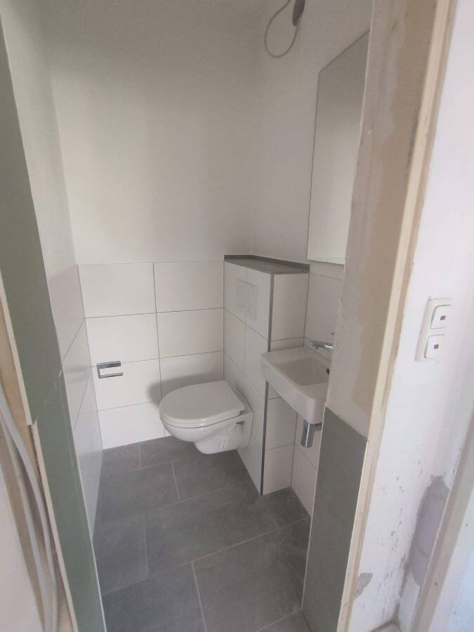 Etagenwohnung in Mülheim-Kärlich zu vermieten.