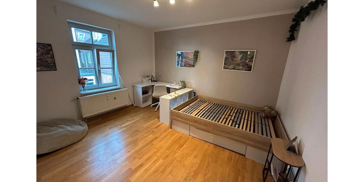 Etagenwohnung Holzminden - 3 Zimmer, 85 m&sup2;, 350&euro; | Angebot:26545427