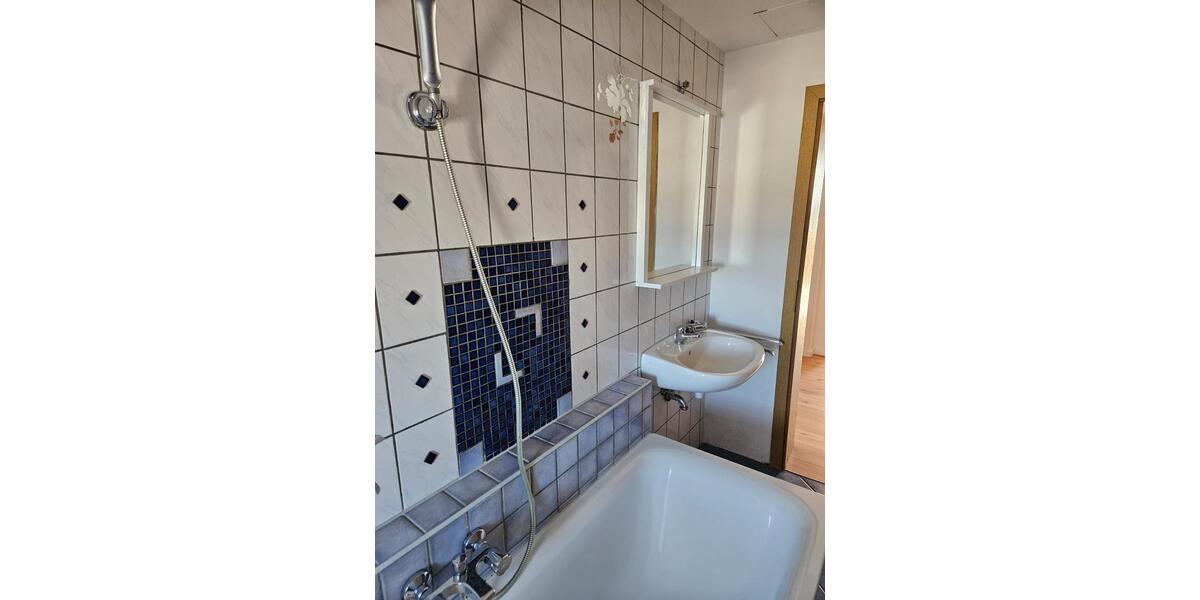 Dachgeschoßwohnung Görlitz - 1 Zimmer, 64 m&sup2;, 480&euro; | Angebot:25808030