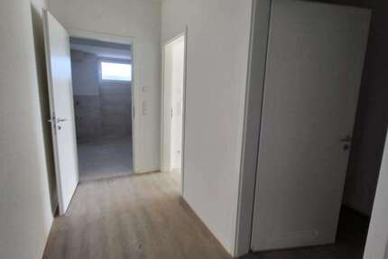 Wohnung Tessin - 2 Zimmer, 60 m&sup2;, 748&euro; | Angebot:26837110
