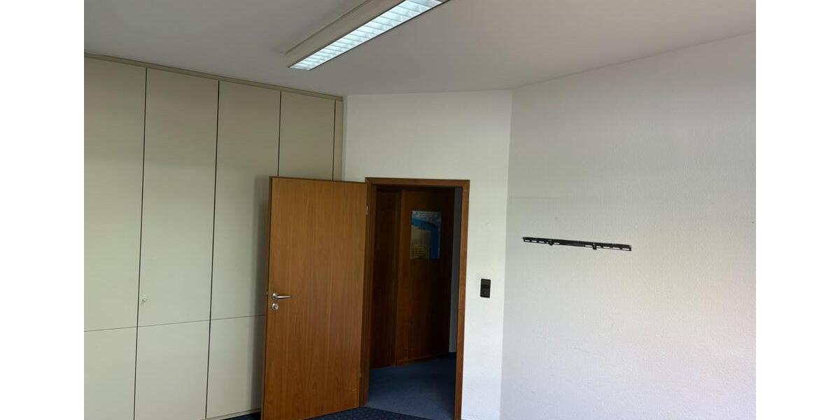 Gewerbeobjekt Wuppertal Gemarkung Elberfeld - 245&euro; | Angebot:24576285