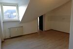 Dachgeschoßwohnung Saarbrücken - 3 Zimmer, 70 m&sup2;, 560&euro; | Angebot:25148200