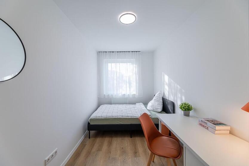 Möbliertes WG-Zimmer zur Miete in sanierter 4er WG