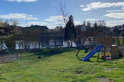 Wohnung Schwedt (Oder) - 3 Zimmer, 100 m&sup2;, 1.050&euro; | Angebot:26359778