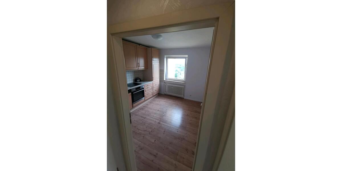 Wohnen auf Zeit Köln Kalk - 3 Zimmer, 95 m&sup2;, 650&euro; | Angebot:26351599