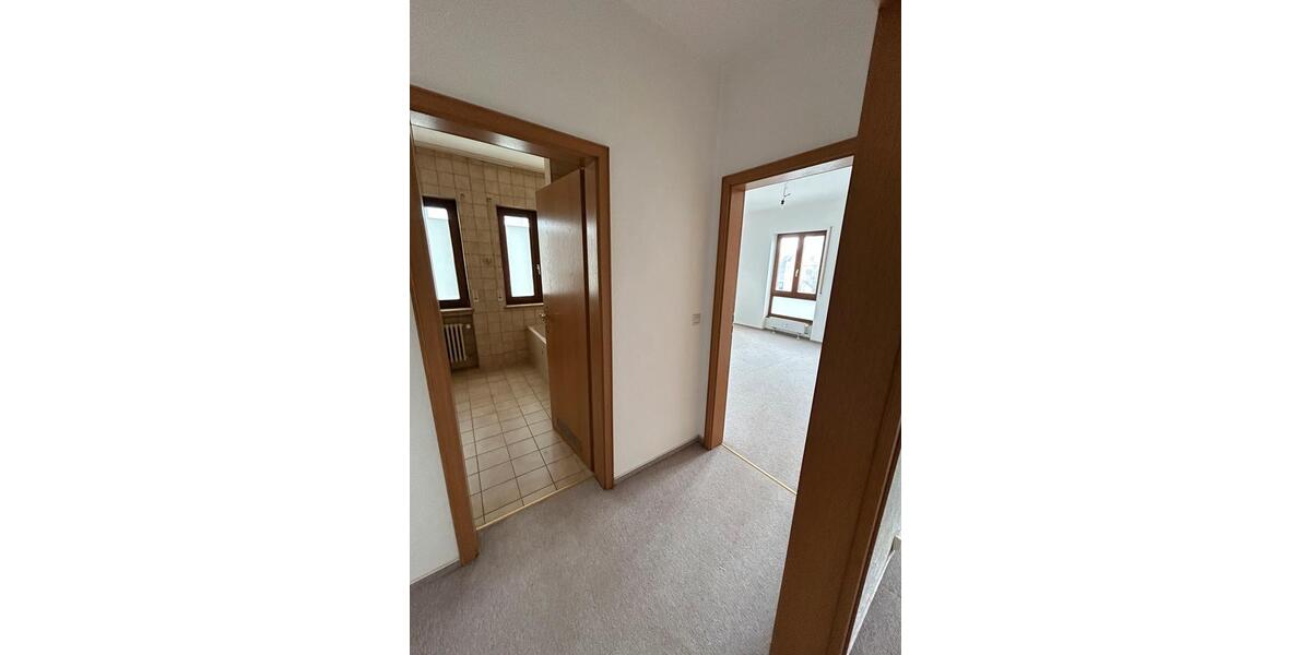 Etagenwohnung Bad Schussenried - 2 Zimmer, 67 m&sup2;, 820&euro; | Angebot:25547196