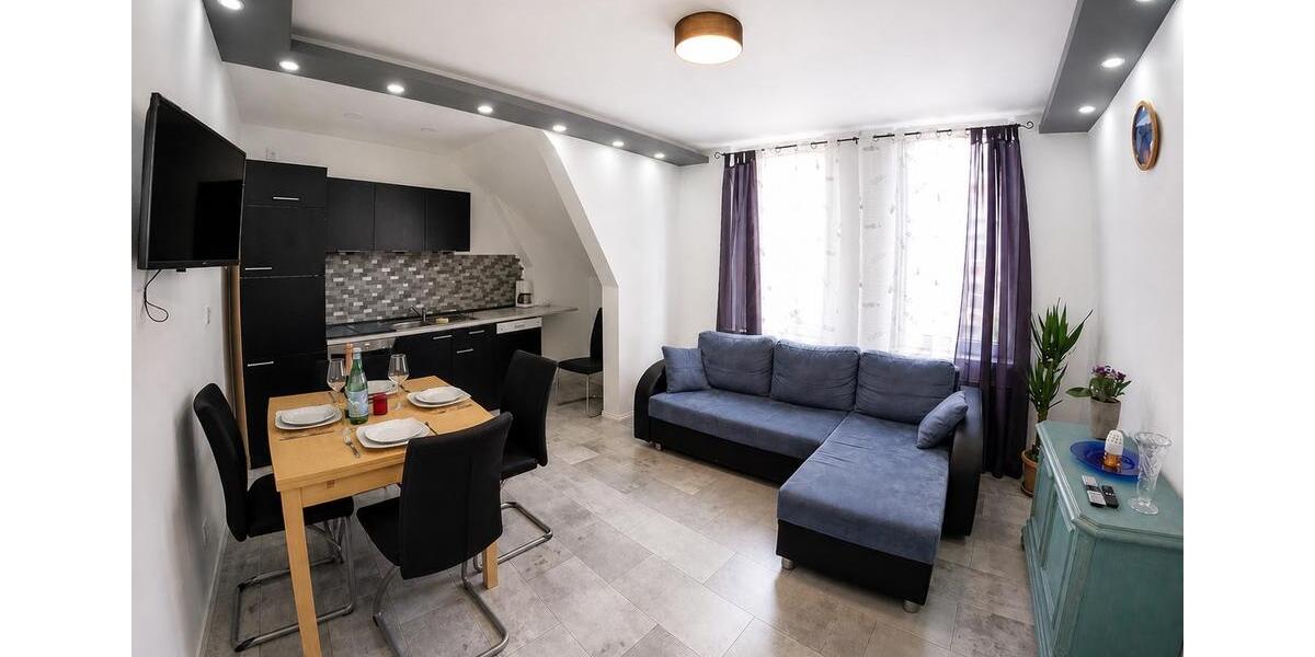 Maisonettenwohnung Hameln - 5 Zimmer, 110 m&sup2;, 4.500&euro; | Angebot:26431907