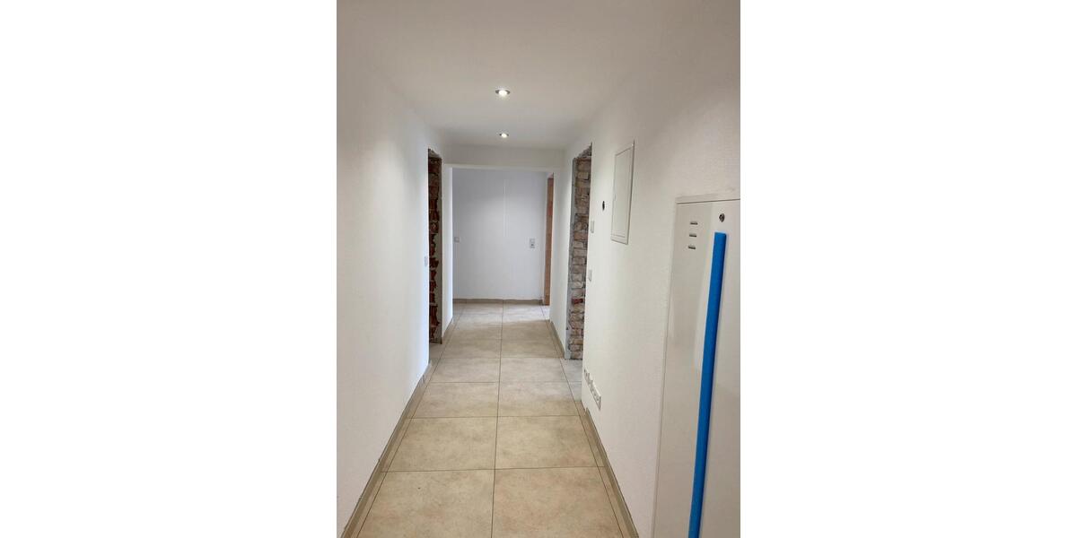 Etagenwohnung Pocking - 3 Zimmer, 98 m&sup2;, 1.227&euro; | Angebot:26090270