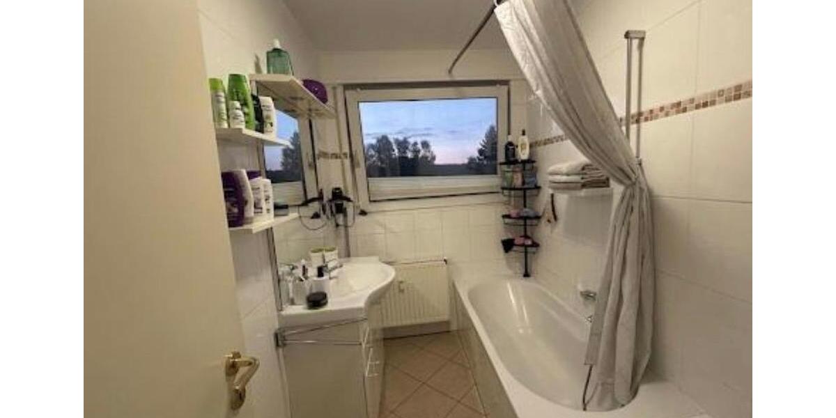 Etagenwohnung Remscheid Lüttringhausen - 2 Zimmer, 75 m&sup2;, 850&euro; | Angebot:26612280