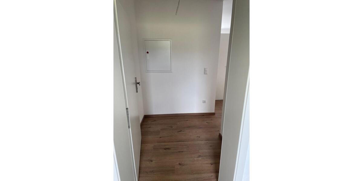 Etagenwohnung Willmering - 4 Zimmer, 48 m&sup2;, 650&euro; | Angebot:25537236