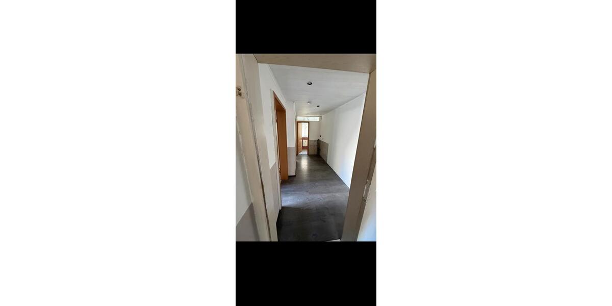 Etagenwohnung Kirchhundem - 6 Zimmer, 98 m&sup2;, 900&euro; | Angebot:26258525