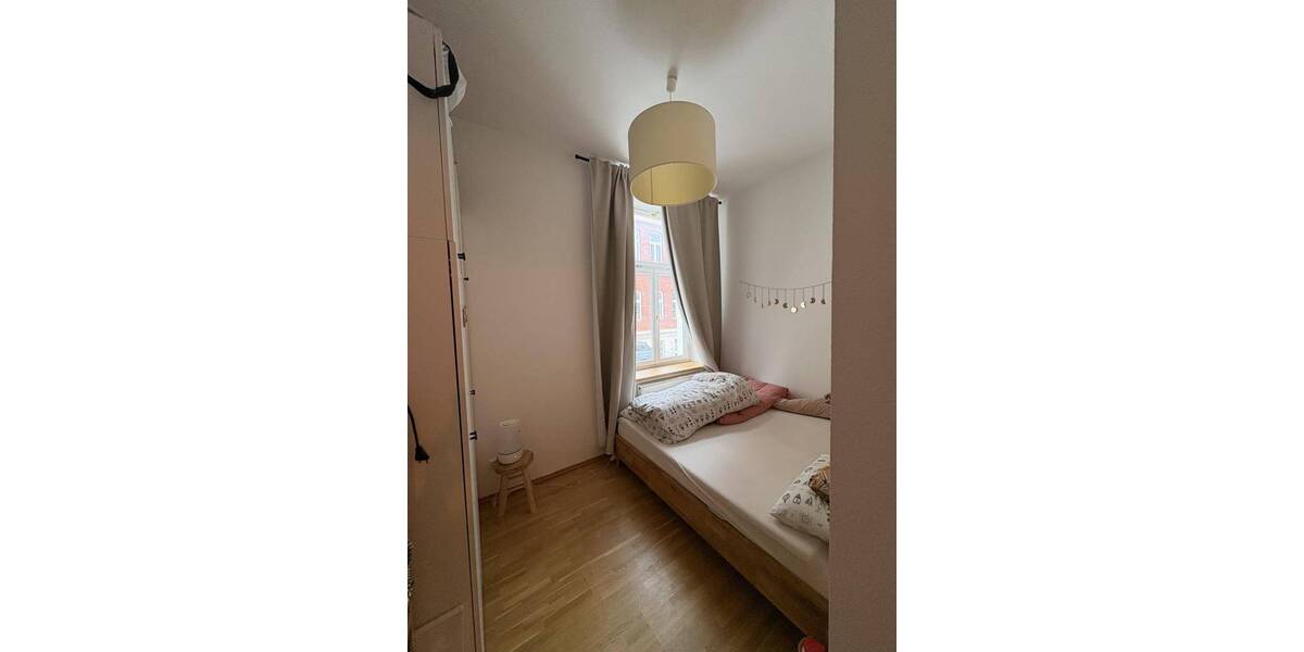 Etagenwohnung Erfurt Löbervorstadt - 3 Zimmer, 80 m&sup2;, 800&euro; | Angebot:26066331